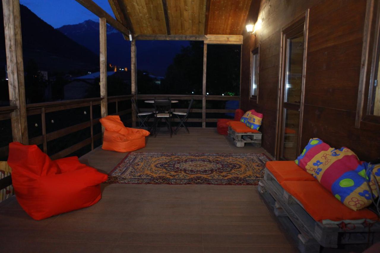Cottage Woodside Mestia Exterior foto